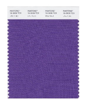 PANTONE 18-3838 Ultra Violet: Objektivität und Einfallsreichtum verkörpert das magische Ultra Violet, ein unverwechselbarer und komplexer Violett-Ton, der fasziniert.
